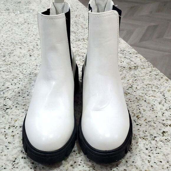 ✨️JellyPop, Women’s  Cooper Chnky Heel Boots, NWT,  Size 9.5✨️ - Picture 2 of 8